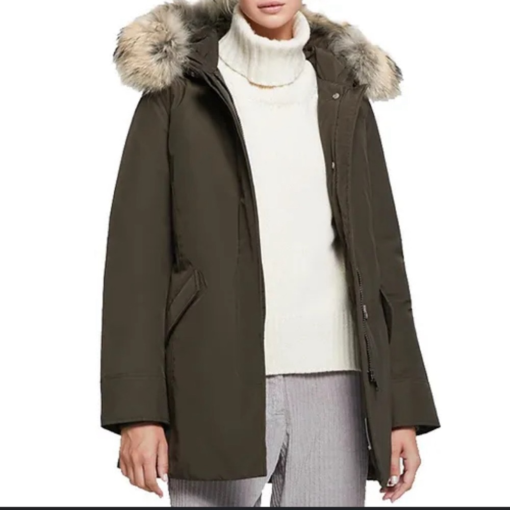 Veronica Beard Fur-trimmed coat, size XS/S